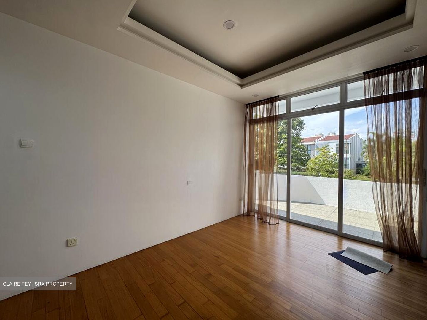 East Coast Hill (D16), Semi-Detached #524631591